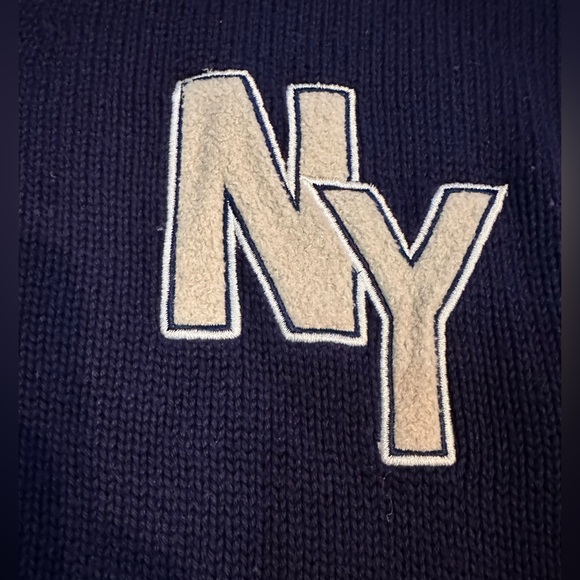 H&M Divided NY Logo, v-neck cropped Cardigan Sweater. Academia Preppy Sz L - Picture 8 of 9